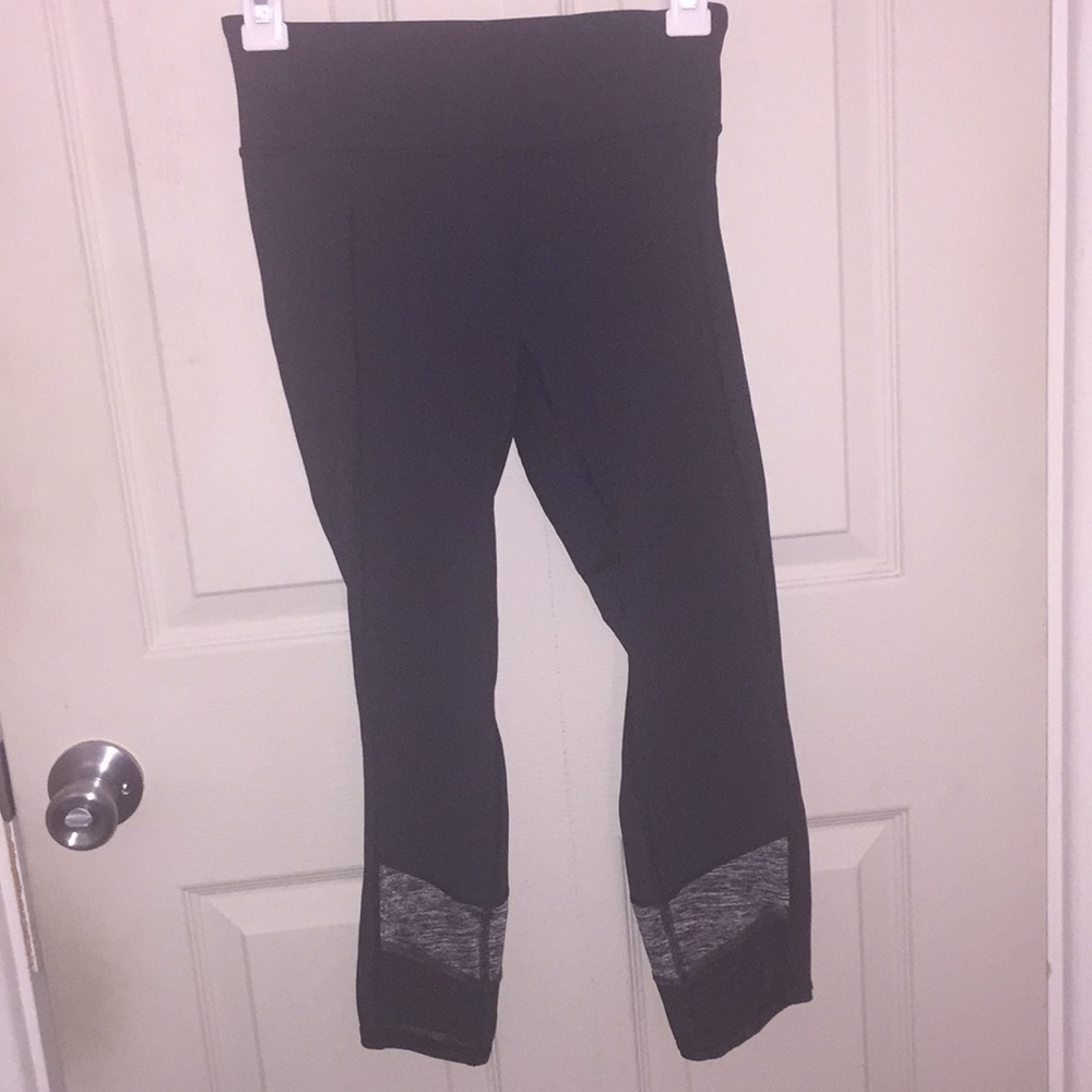 Lululemon yoga pants